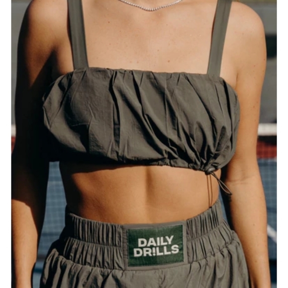 Daily Drills Other - Daily Drills Bubble Bra in Lodge sz. S